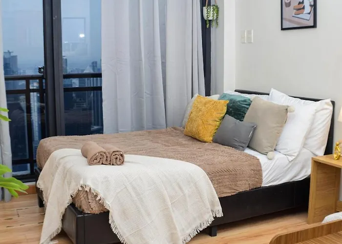 Vue Urbain Moderne - Knightsbridge Poblacion Makati *